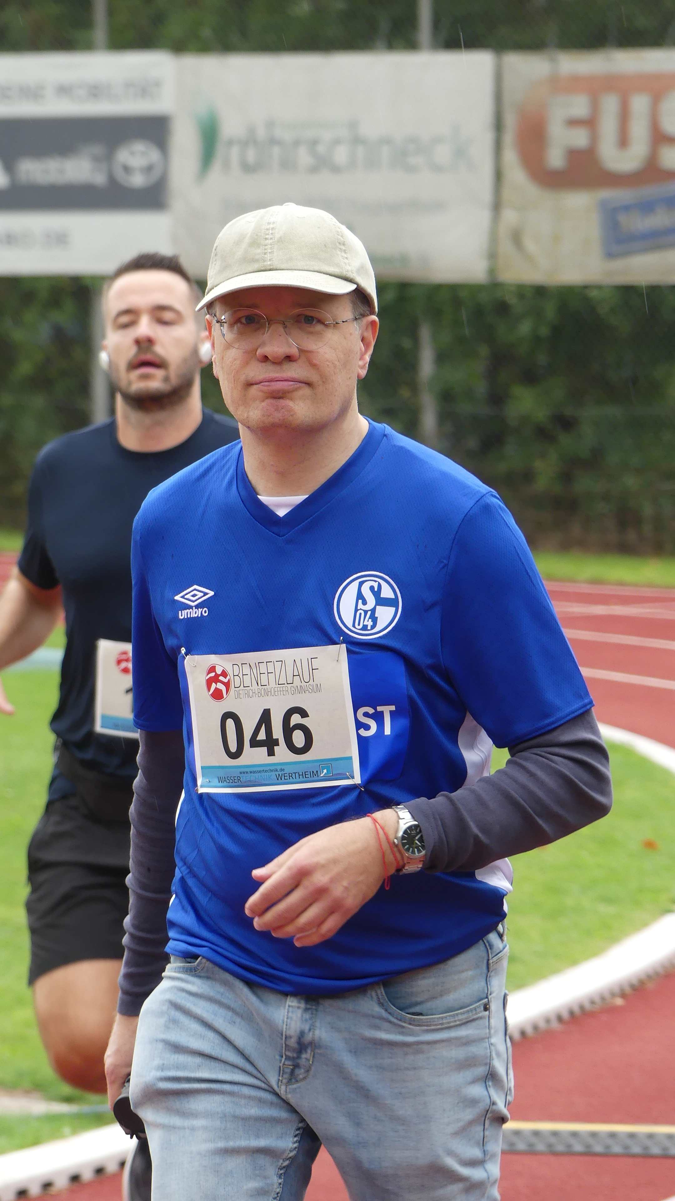 Bild vom 15. Benefizlauf im Jahr 2025. Dies ist das 155. Bild.